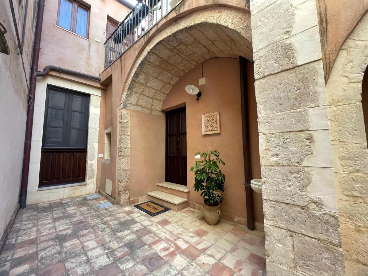 Corte Roma 148 Apt 시라쿠사 외부 사진